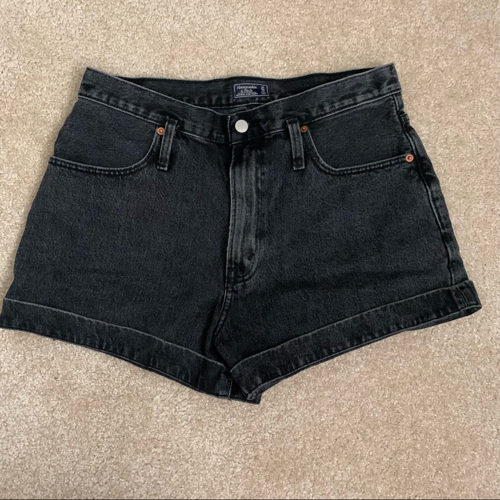 Natural rise Abercrombie jean shorts